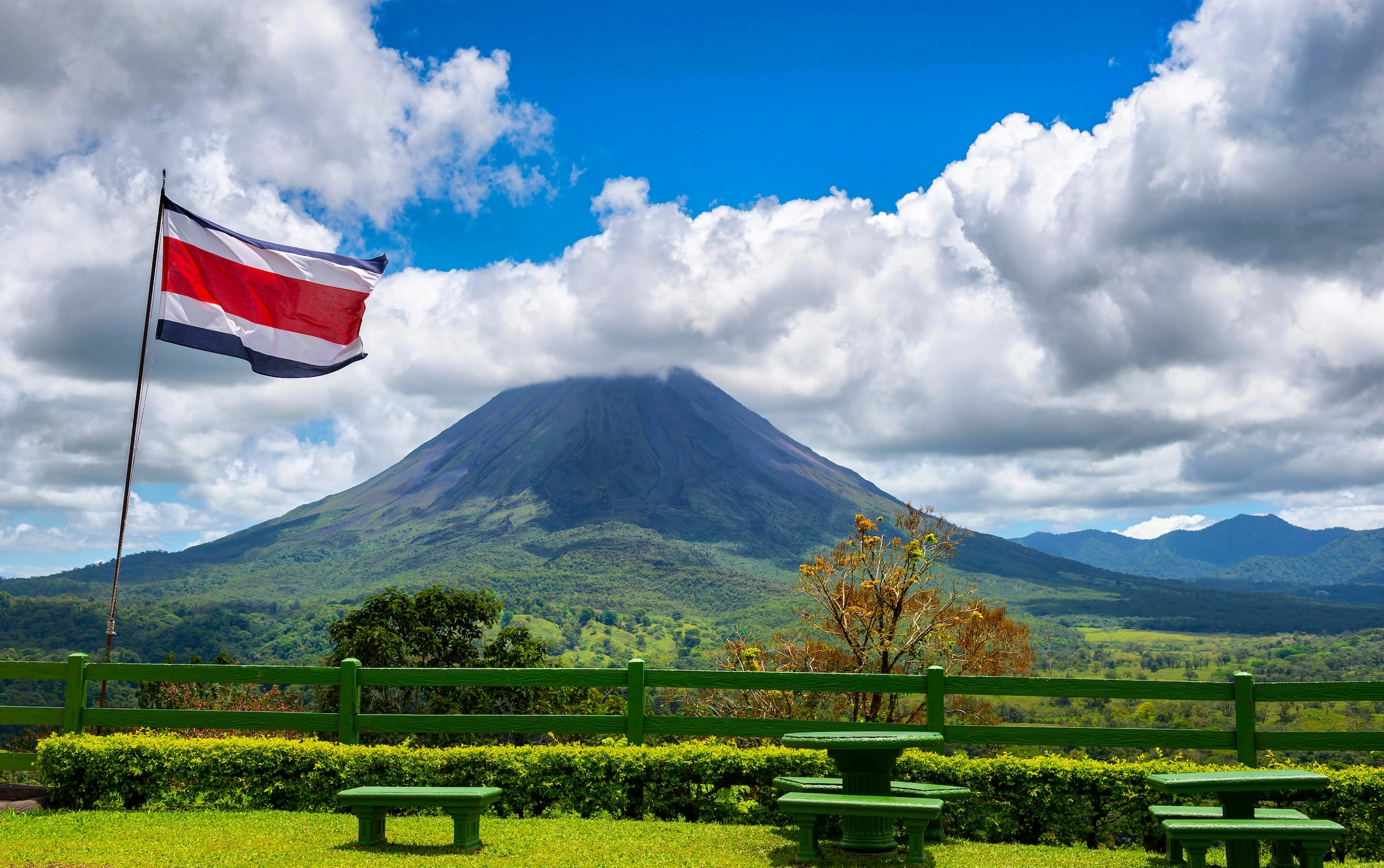 Arenal Volcano & Hot Springs